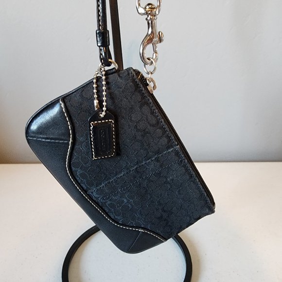 Coach Handbags - Coach Coin/Wristlet "EUC"